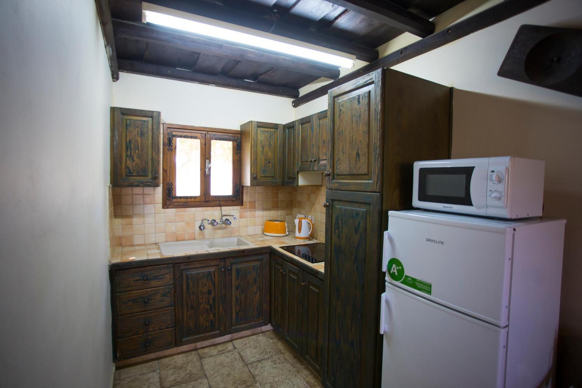 George Houses Pentakomo Rum bild